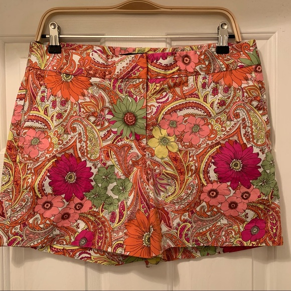 Talbots Pants - •Talbots• Floral/Paisley Mod Print Shorts-Size 10